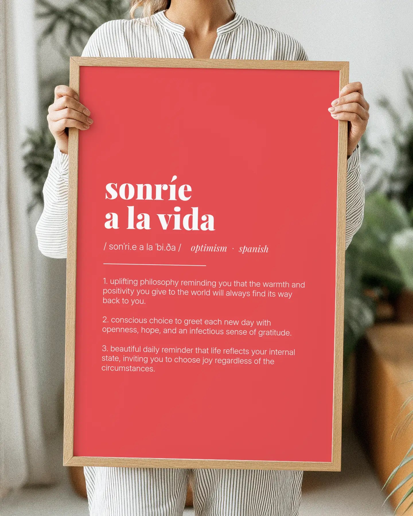Definition Poster of Sonríe<br />A La Vida on Strawberry background