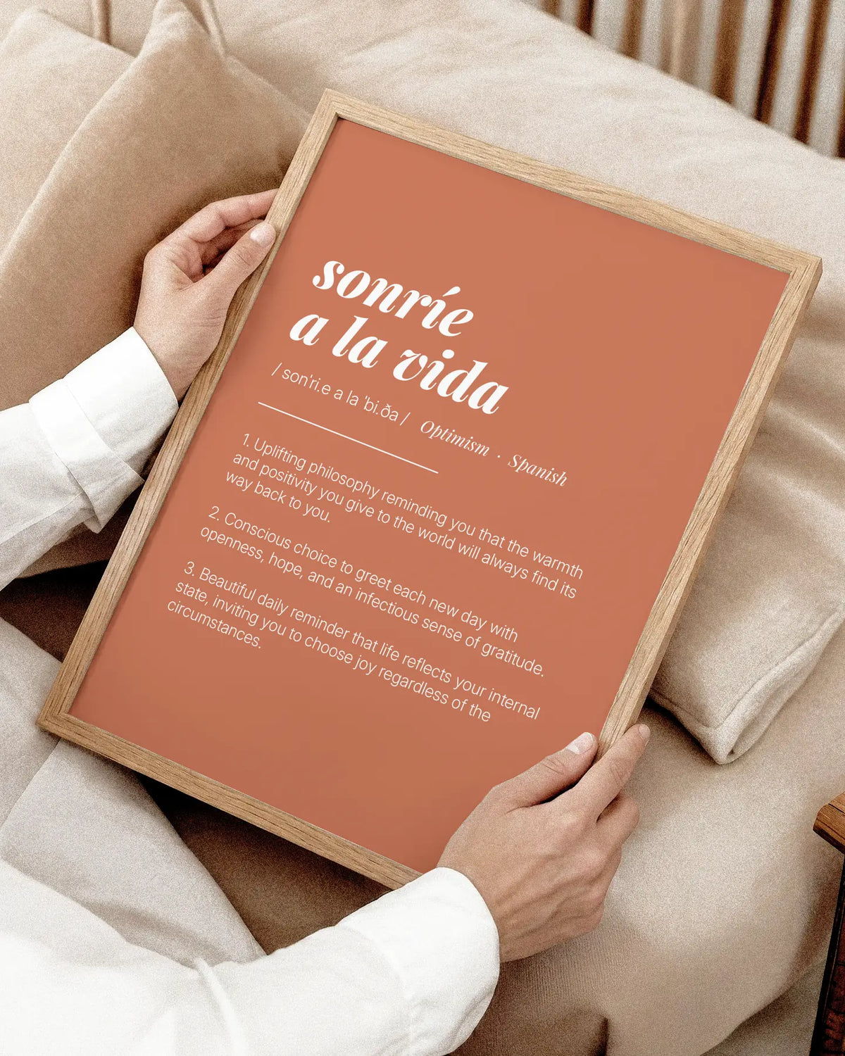 Definition Poster of Sonríe<br />A La Vida on Terracotta background